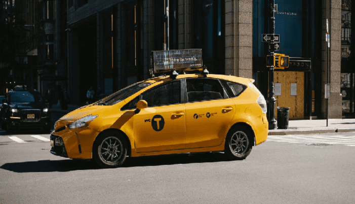 Online market assessment of Ride-hailing in Indonesia & competitive benchmarking of key players
