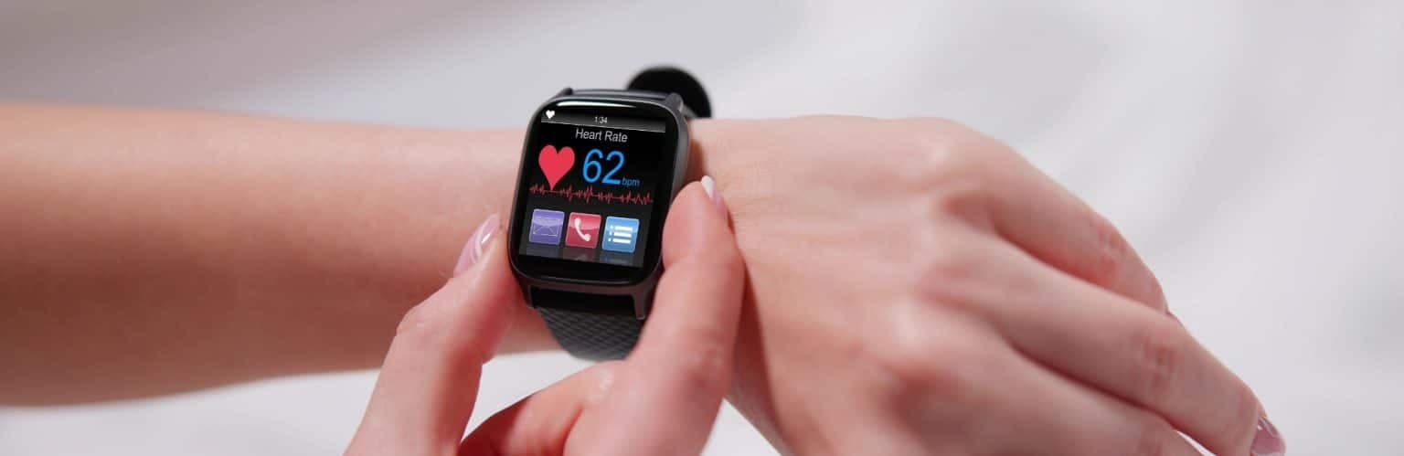 Gen X India consumer using a smartwatch to track heart rate, reflecting growing focus on preventive healthcare and health-tech adoption.